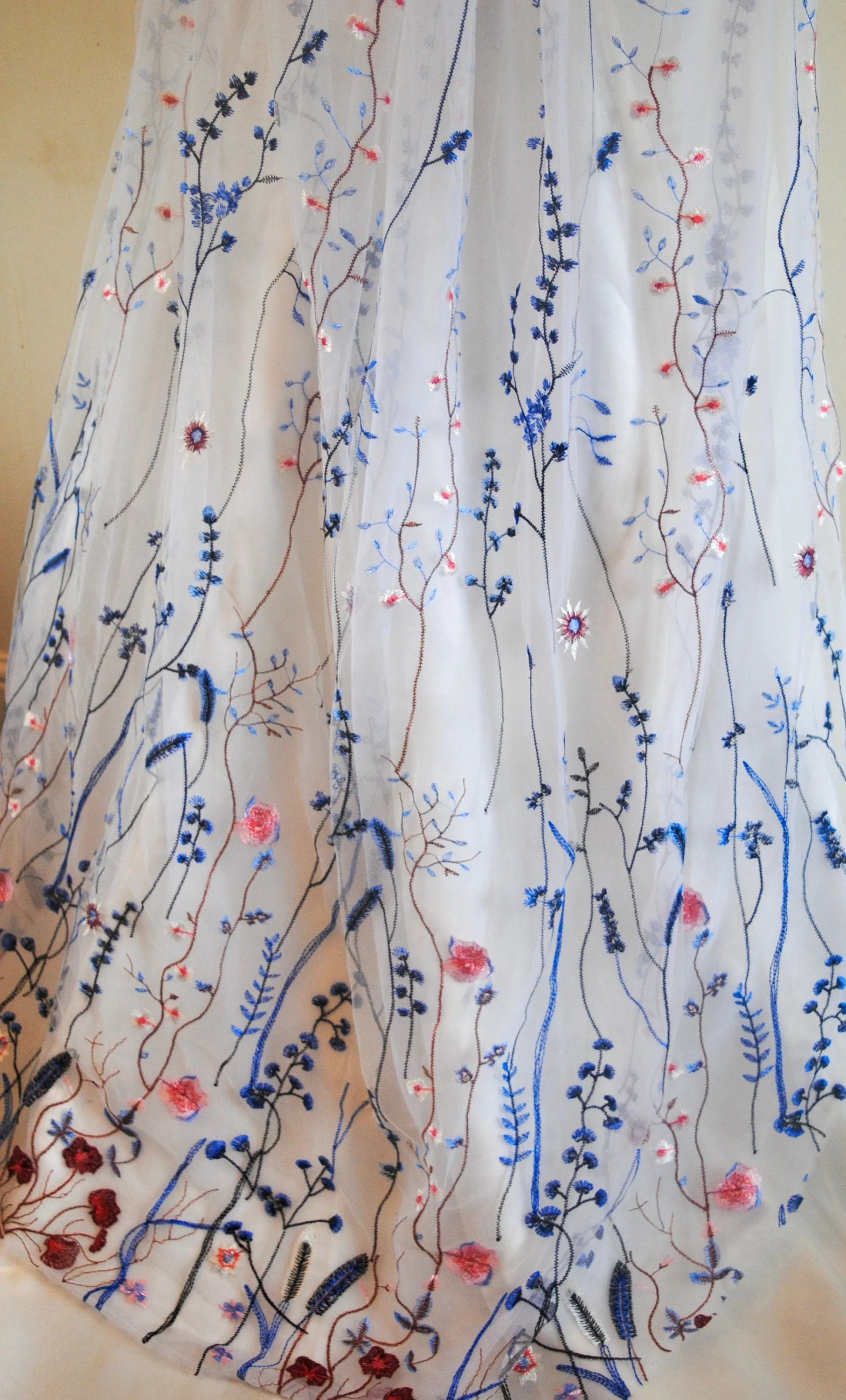 Beautiful cathedral white wedding veil blue  embroidered flowers